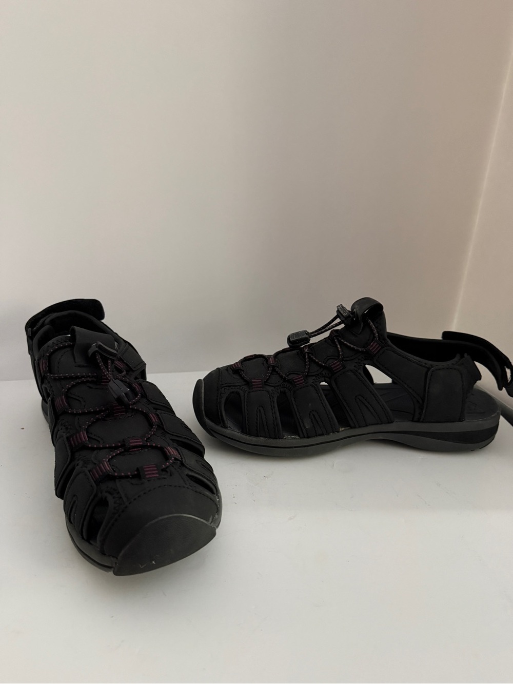 Khombu Black Women's Sport Sandals